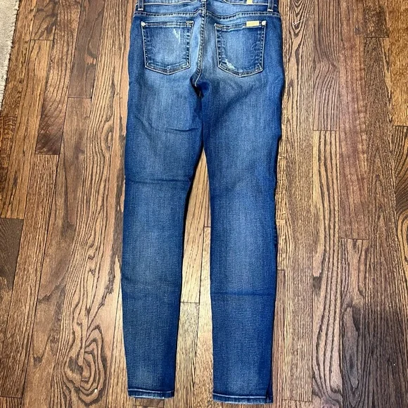 SEVEN JEANS- ANKLE SKINNY IN DISTRESSED LIGHT - Picture 5 of 10